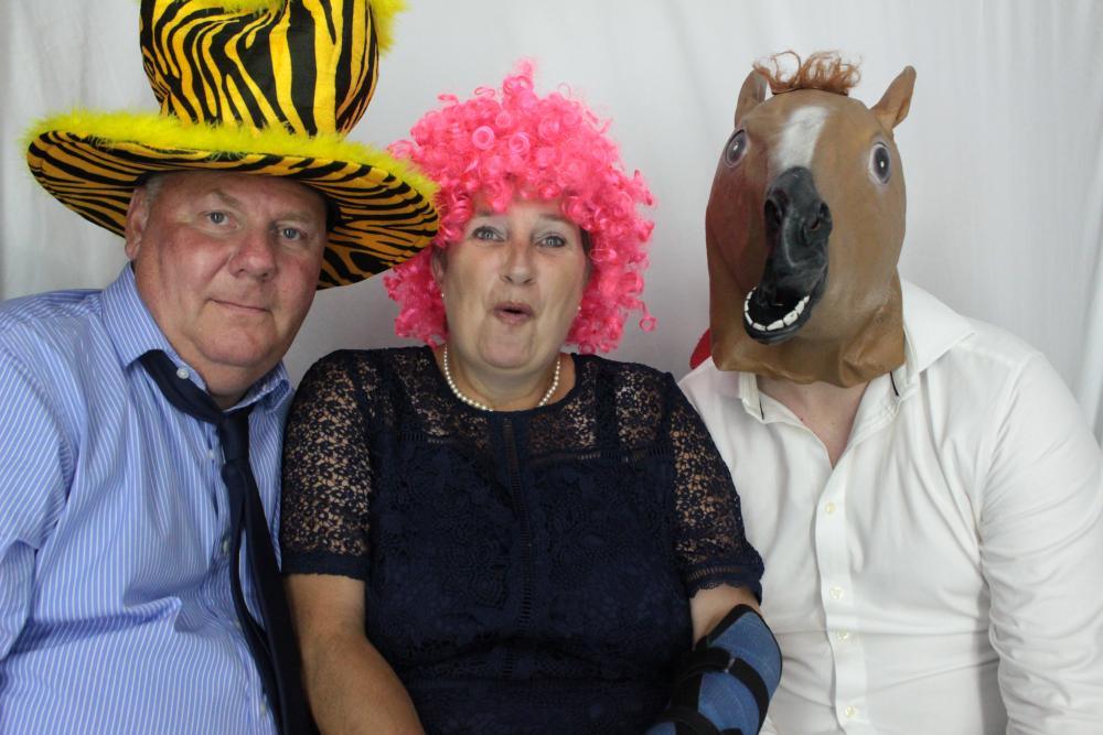 Laura & Oliver | View more photos from the event at gallery.myphotoboothexperience.co.uk/u/MyPhotoBoothExperienceLtd/Laura-Oliver